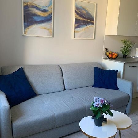 Apartament W Centrum Miasta วูดช์ ภายนอก รูปภาพ