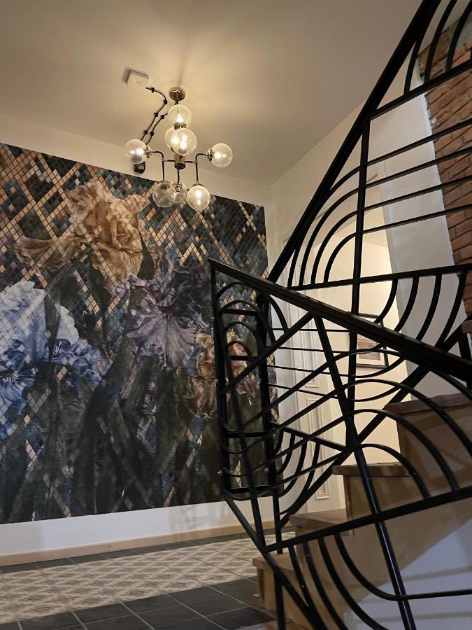 Apartament W Centrum Miasta วูดช์ ภายนอก รูปภาพ